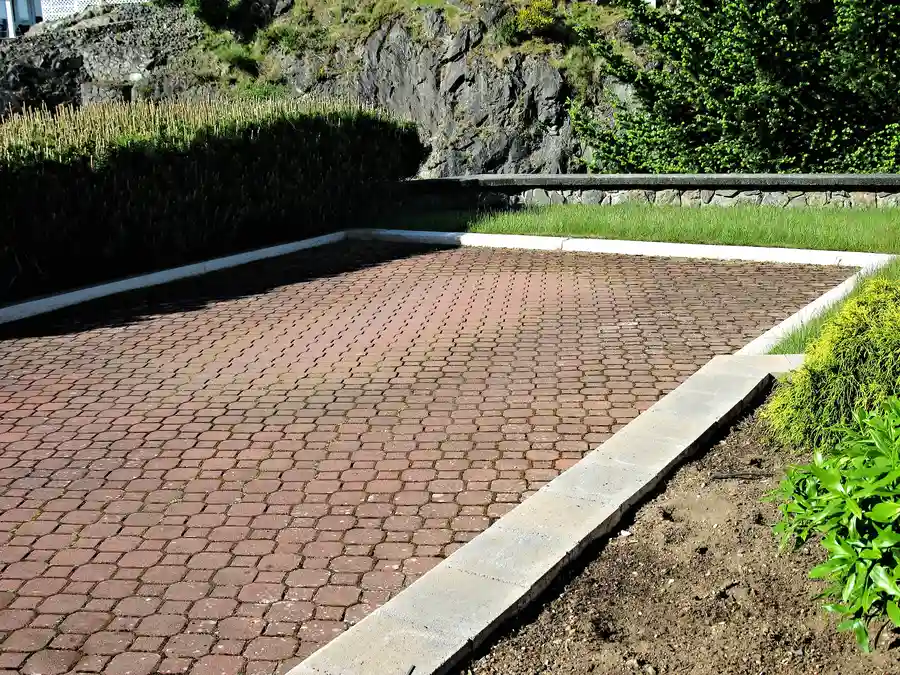 Popular Hardscaping Features For Outdoor Living Spaces in Willimantic, CT